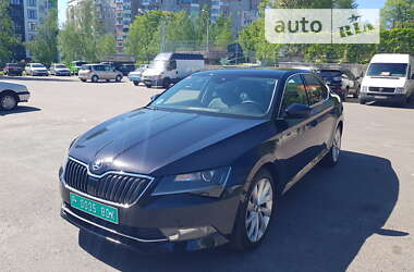 Skoda Superb  2016