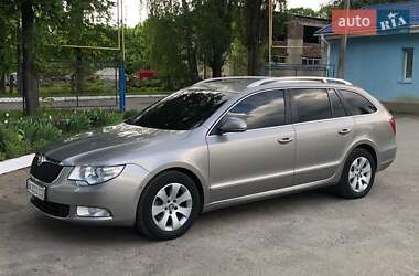 Skoda Superb 2012