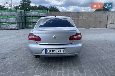 Skoda Superb 2010