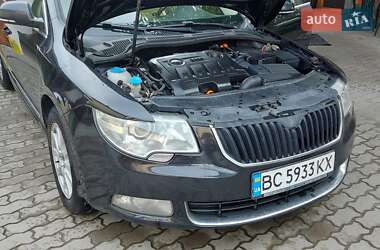 Skoda Superb 2011