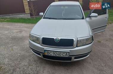 Skoda Superb  2003