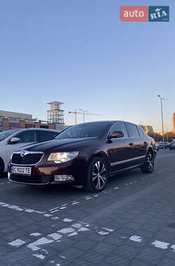 Skoda Superb  2008