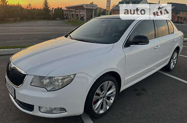 Skoda Superb  2009