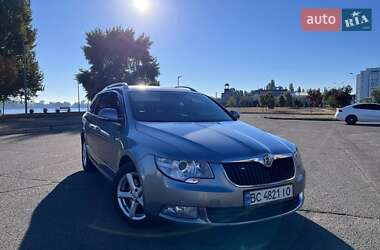 Skoda Superb  2010