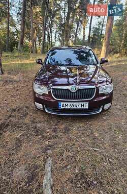 Skoda Superb  2012
