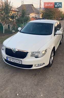 Skoda Superb  2012