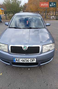 Skoda Superb  2006