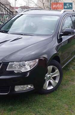Skoda Superb  2013