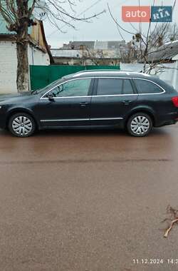 Skoda Superb  2010