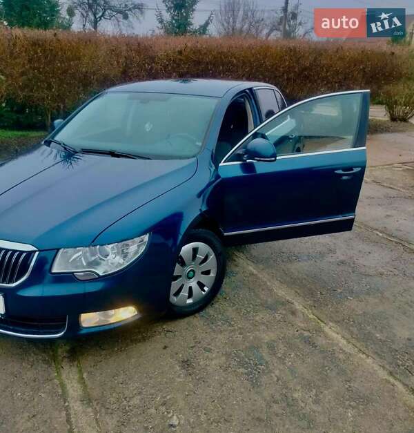 Skoda Superb 2012 года в Полтаве