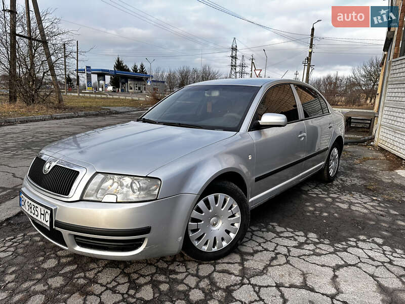 Skoda Superb 2002 года в Ровно