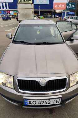 Skoda Superb  2008