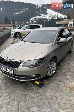 Skoda Superb  2013