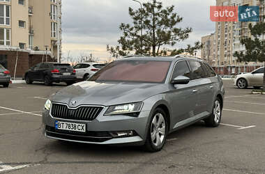Skoda Superb  2015
