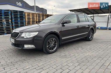 Skoda Superb  2011