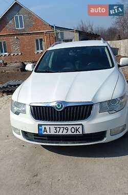 Skoda Superb  2010