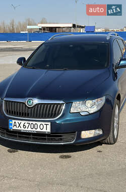 Skoda Superb 2012