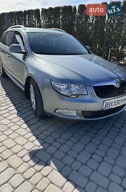 Skoda Superb  2012
