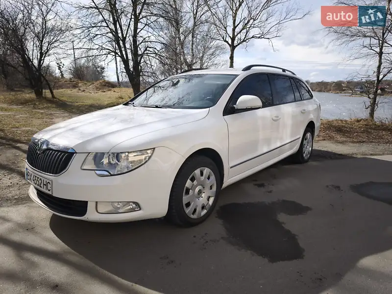 Skoda Superb 2012