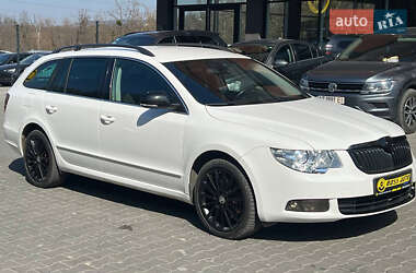 Skoda Superb  2012