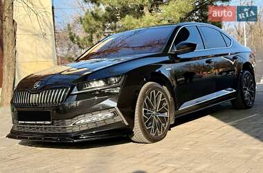 Skoda Superb  2019