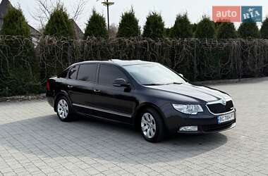 Skoda Superb  2013