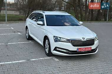 Skoda Superb  2019