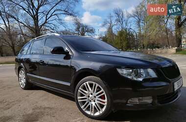 Skoda Superb  2011