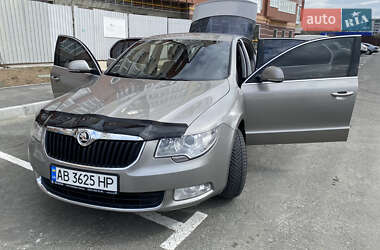 Skoda Superb  2013