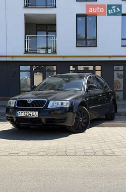 Skoda Superb  2008
