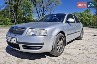 Skoda Superb  2008