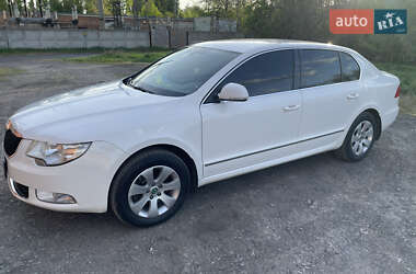 Skoda Superb 2012