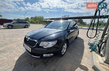 Skoda Superb 2012