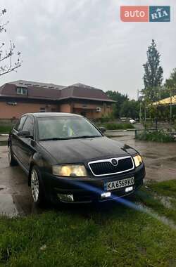 Skoda Superb  2006