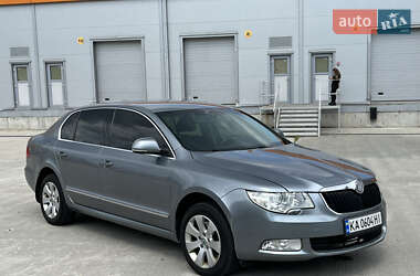 Skoda Superb  2012
