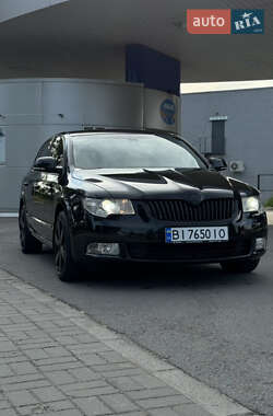 Skoda Superb  2009