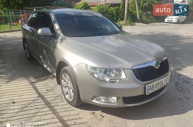 Skoda Superb 2012