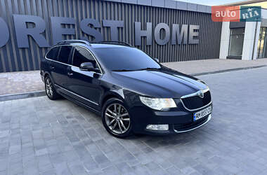 Skoda Superb  2013