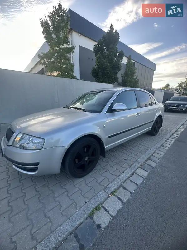 Skoda Superb 2006