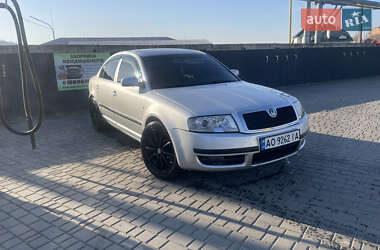 Skoda Superb  2006