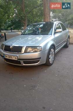 Skoda Superb  2005