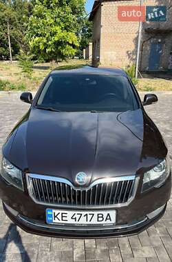 Skoda Superb  2013