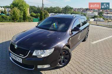 Skoda Superb  2012