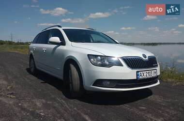 Skoda Superb  2014