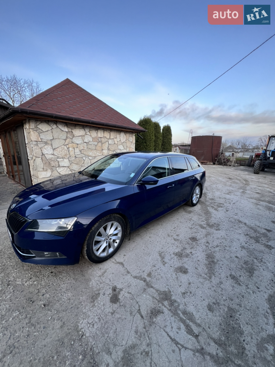 2017 Skoda Superb - фото 1