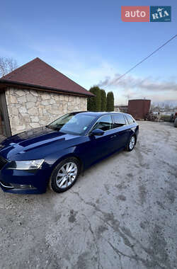 Skoda Superb  2017