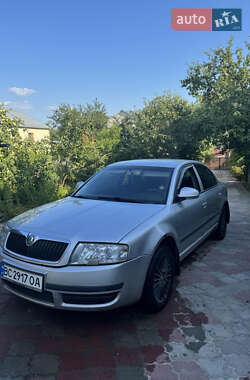 Skoda Superb  2007