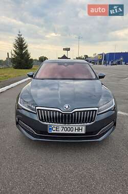 Skoda Superb  2020