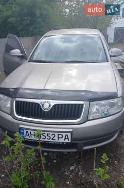 Skoda Superb  2008