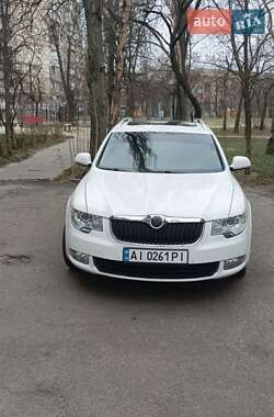 Skoda Superb  2012